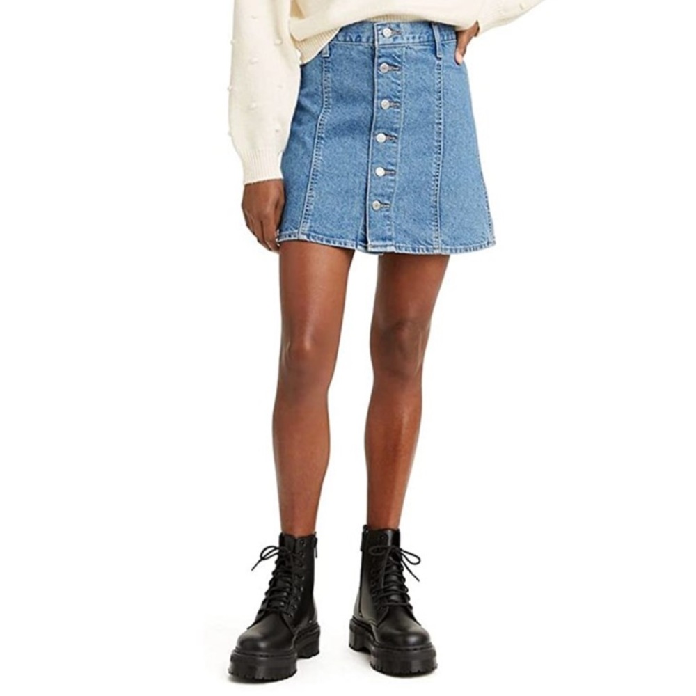 Levi’s Denim Skirt